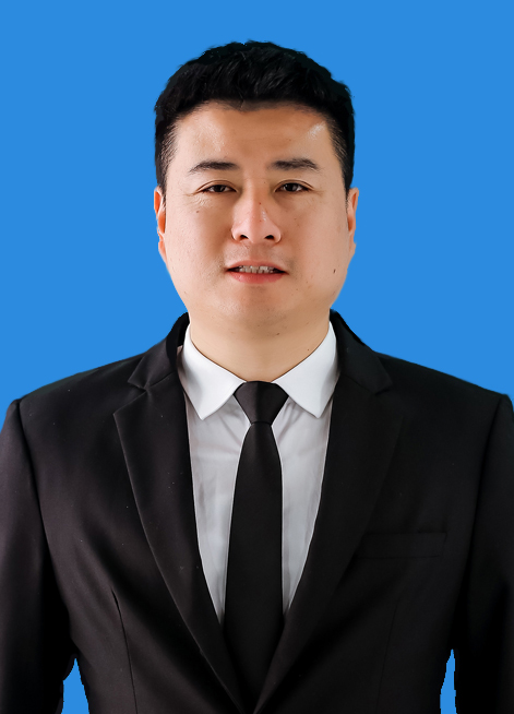 16胡龙进监事长.jpg